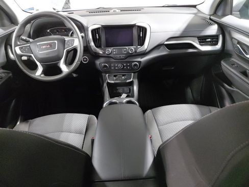 Certified 2023 GMC Terrain SLE w/ Driver Convenience Package AWD/4WD image 3
