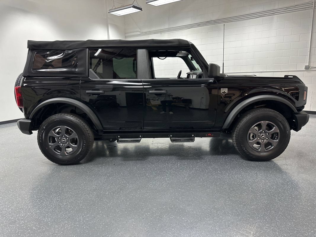 Used 2021 Ford Bronco Big Bend AWD/4WD image 3