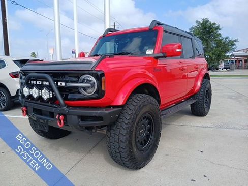 Used 2022 Ford Bronco Outer Banks AWD/4WD image 3