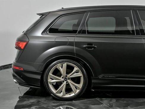 Used 2021 Audi SQ7 Premium Plus image 12