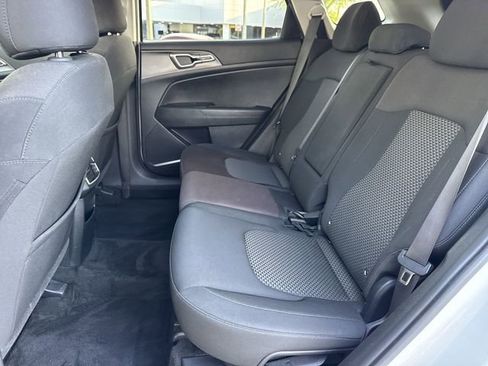 Used 2023 Kia Sportage LX FWD image 22