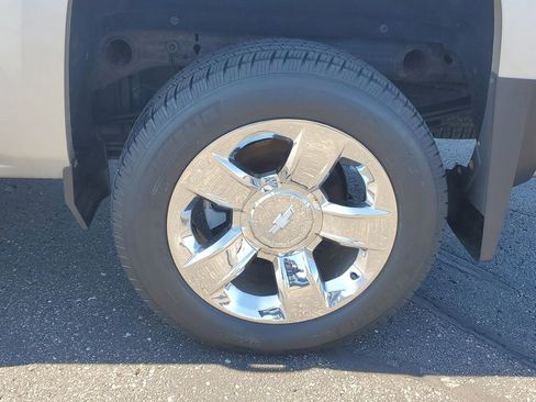 Used 2018 Chevrolet Silverado 1500 LTZ Z71 w/ LTZ Plus Package image 5
