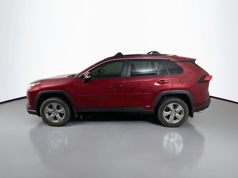 Used 2024 Toyota RAV4 XLE AWD/4WD image 4