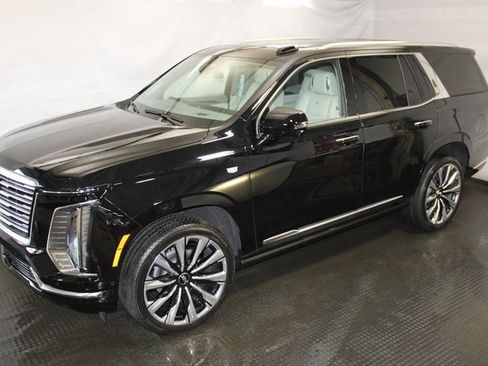New 2026 Cadillac Escalade Platinum Luxury image 2
