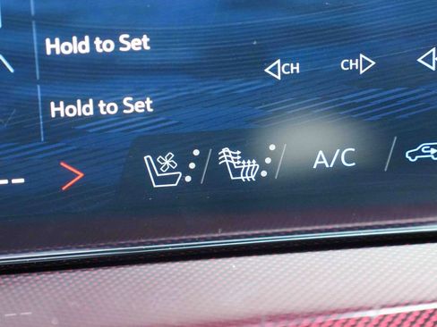 Used 2026 Chevrolet Traverse RS w/ LPO, Floor Liner Package image 33