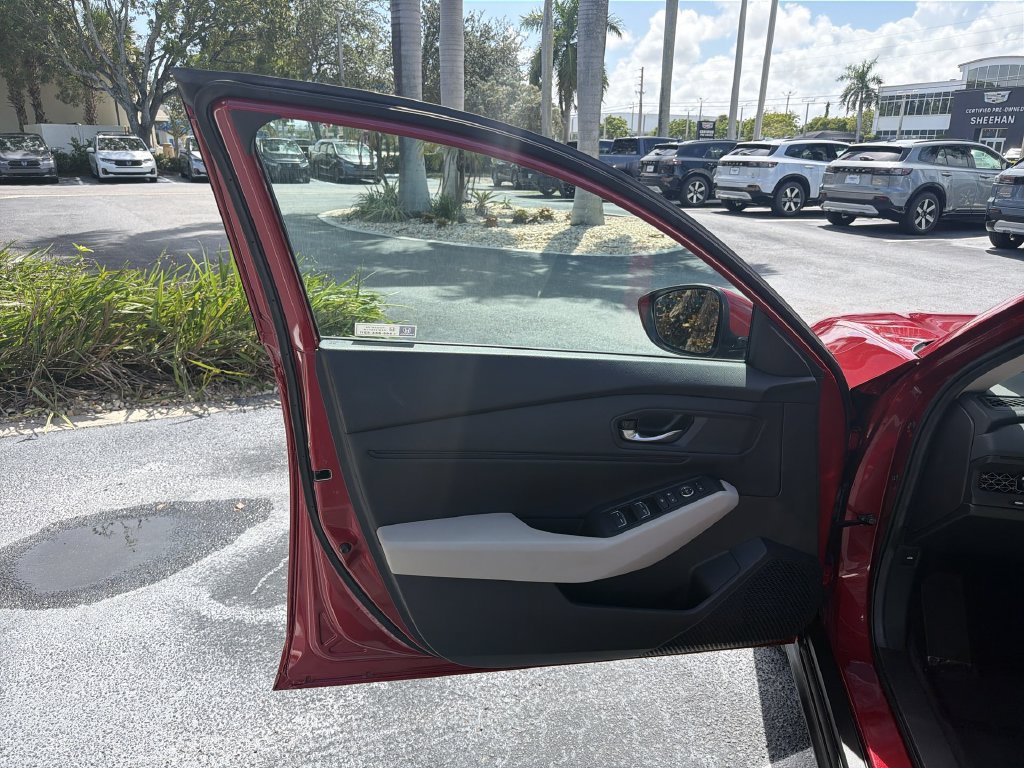 Certified 2024 Honda Accord EX image 33