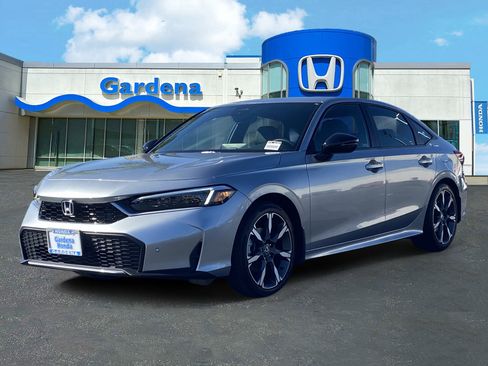 Used 2026 Honda Civic Sport Touring image 3