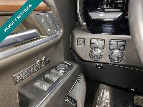Used 2023 Chevrolet Silverado 1500 High Country image 7