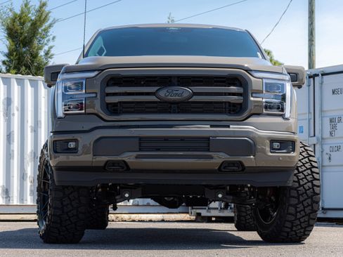 New 2026 Ford F150 Lariat w/ Equipment Group 502A High AWD/4WD image 9