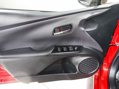 Certified 2022 Toyota Prius Prime XLE image 21