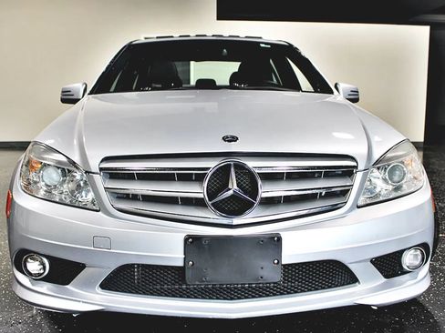 Used 2010 Mercedes-Benz C 300 C 300 Sport Sedan 4D image 6