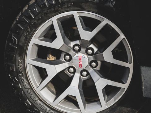 Used 2016 GMC Sierra 1500 SLT w/ All-Terrain Package image 30