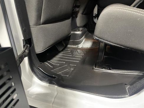 Used 2015 Jeep Wrangler Unlimited Sahara w/ Connectivity Group image 15