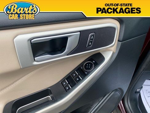 Used 2022 Ford Explorer XLT w/ Equipment Group 202A AWD/4WD image 26