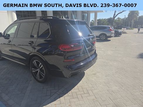 Certified 2022 BMW X7 M50i w/ Executive Package image 20
