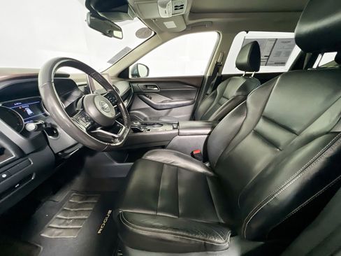 Used 2021 Nissan Rogue SL image 14