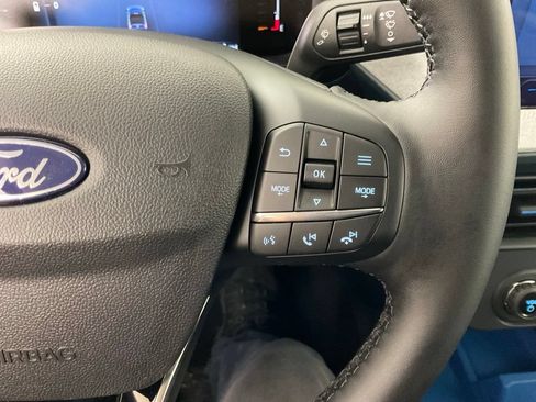 New 2026 Ford Maverick XLT w/ XLT Luxury Package FWD image 25