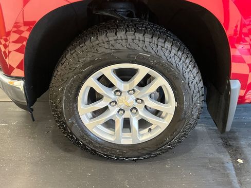 Used 2019 Chevrolet Silverado 1500 LT w/ All-Star Edition AWD/4WD image 5