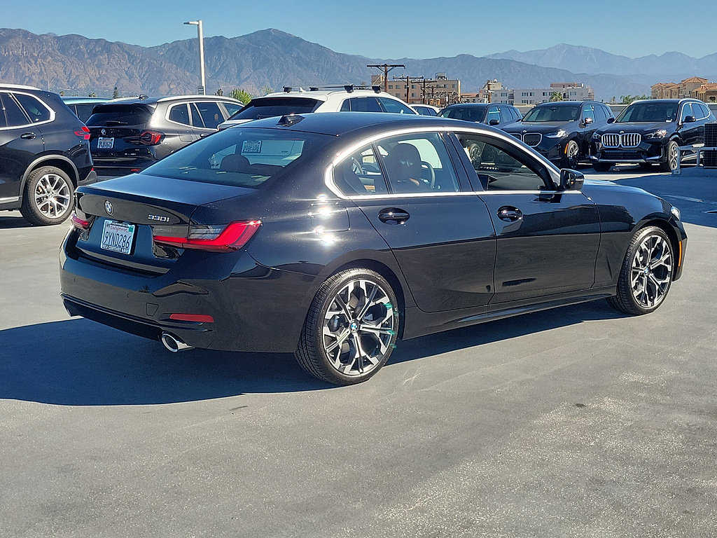 Used 2026 BMW 330i Sedan w/ Premium Package RWD image 3
