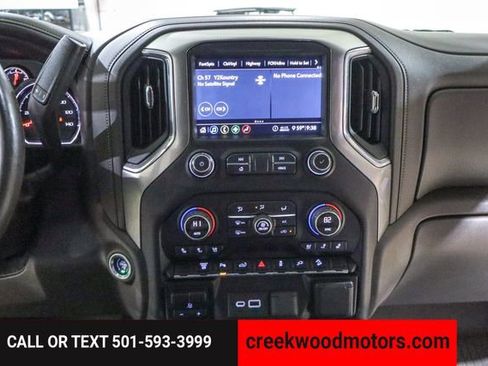 Used 2020 Chevrolet Silverado 2500 LTZ w/ LTZ Plus Package image 48