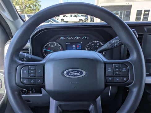 Used 2024 Ford F250 XL w/ STX Appearance Package AWD/4WD image 27