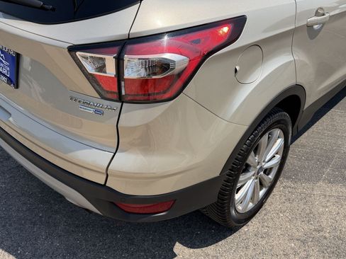 Used 2017 Ford Escape Titanium AWD/4WD image 15