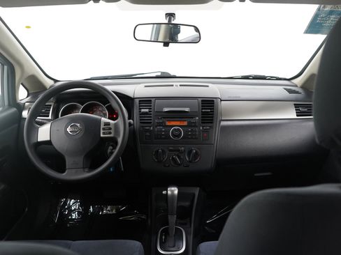 Used 2009 Nissan Versa 1.8 S w/ PWR Pkg image 13