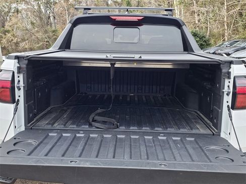 Certified 2025 Hyundai Santa Cruz Limited image 28