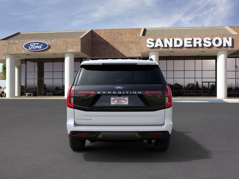 New 2027 Ford Expedition Platinum w/ Platinum Ultimate Package AWD/4WD image 5