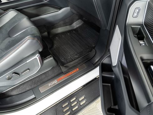 Used 2025 Ford F150 Raptor image 27