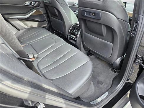 Used 2022 BMW X5 sDrive40i w/ Parking Assistance Package image 20
