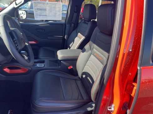 New 2026 Nissan Frontier PRO-4X image 17