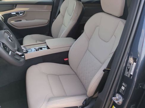 Used 2026 Volvo XC90 B5 Plus w/ Protection Package Premier image 14