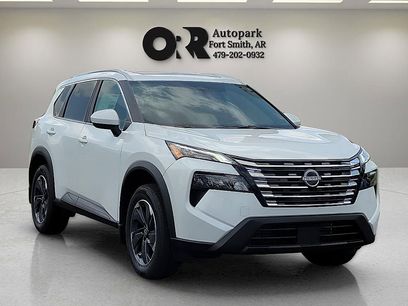 Used 2025 Nissan Rogue SV w/ SV Premium Package