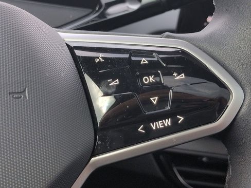 Used 2023 Volkswagen ID.4 Pro S image 36