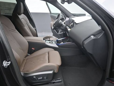 Certified 2025 BMW X3 xDrive30i w/ Premium Package AWD/4WD image 19