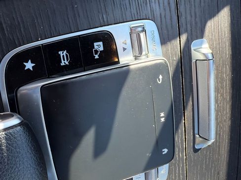 Used 2020 Mercedes-Benz GLE 350 4MATIC image 26