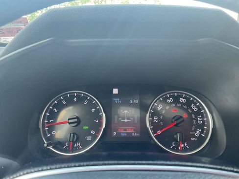 Used 2021 Toyota RAV4 XLE w/ Convenience Package AWD/4WD image 16
