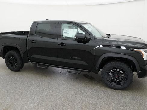 New 2026 Toyota Tundra SR5 AWD/4WD image 35