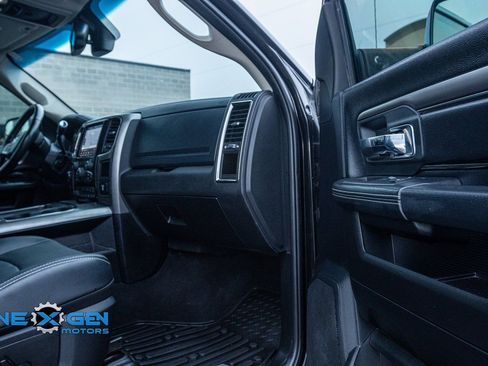 Used 2018 RAM 3500 Laramie w/ Sport Appearance Group image 39