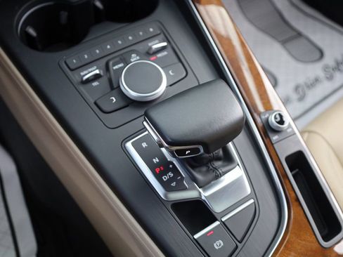 Used 2017 Audi A4 2.0T Premium image 37