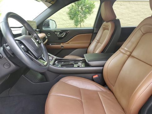 Certified 2023 Lincoln Aviator Reserve w/ Equipment Group 201A image 21