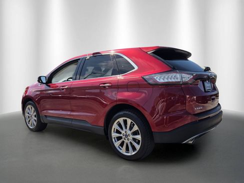 Used 2017 Ford Edge Titanium w/ Equipment Group 301A FWD image 5