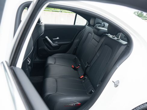 Used 2022 Mercedes-Benz A 220 4MATIC w/ Premium Package Lite image 17