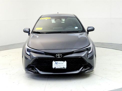 Used 2024 Toyota Corolla SE w/ SE Package image 8