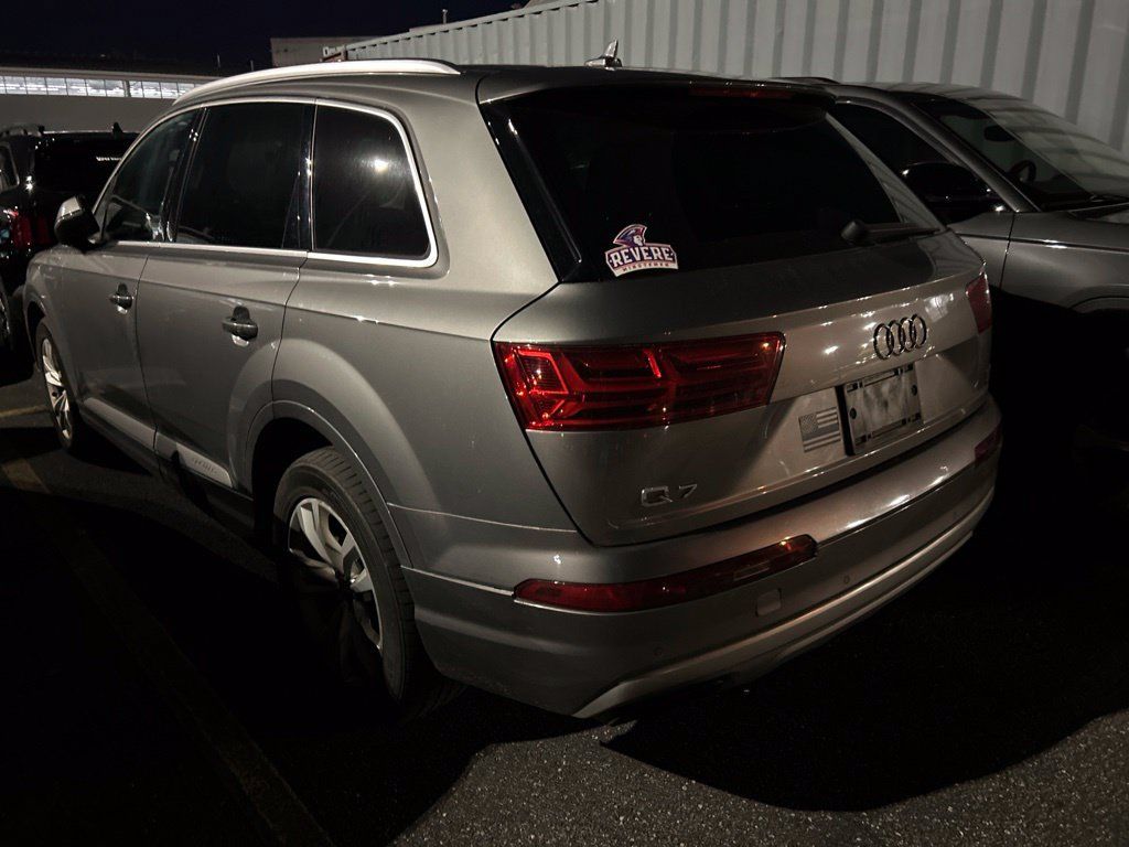 Used 2018 Audi Q7 3.0T Premium Plus w/ Premium Plus Package AWD/4WD image 8