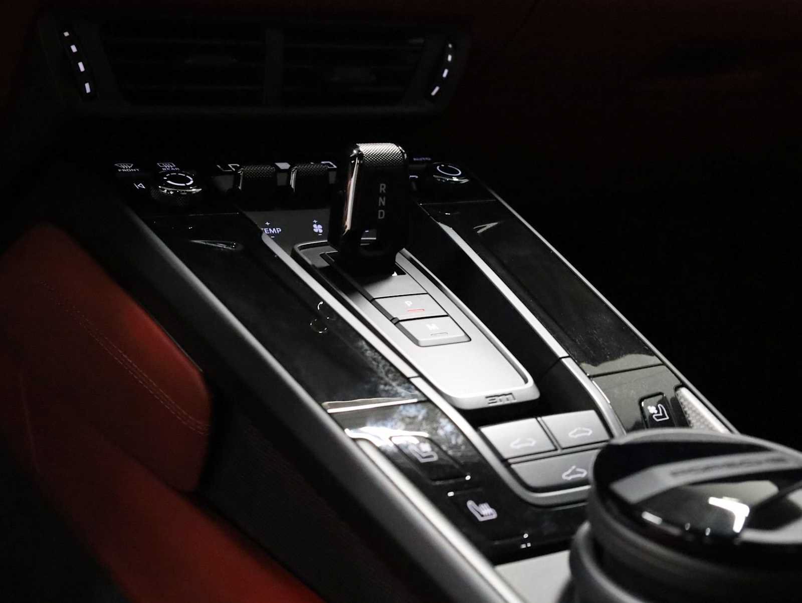 Certified 2026 Porsche 911 Carrera 4 GTS AWD/4WD image 28