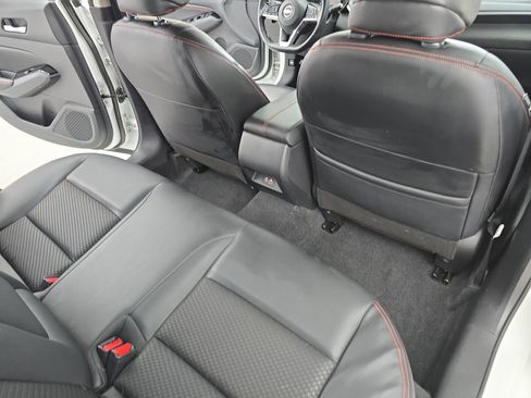 Certified 2023 Nissan Altima 2.5 SR image 11