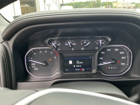 Used 2021 GMC Sierra 1500 SLT w/ SLT Premium Plus Package AWD/4WD image 19