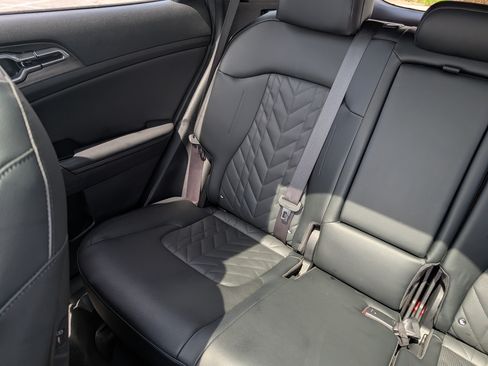 Certified 2023 Kia Sportage X-Line w/ X-Line Premium Package AWD/4WD image 12